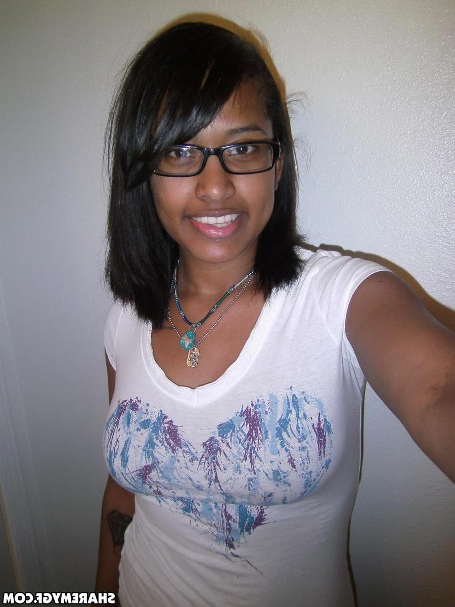 20P Middle eastern coed takes selfies of her big boobs and tight pussy