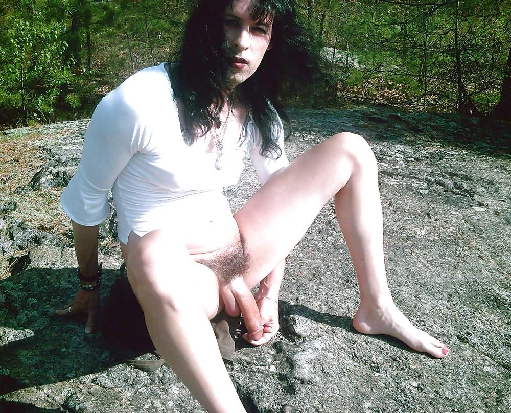 25P Goth tranny with big hairy cock