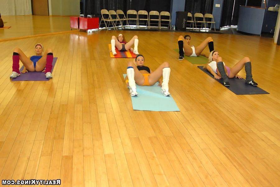 20P Pictures of hot teen lesbians going at it in the gym