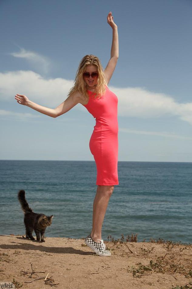 8P Blonde coed Lyndie Brittain teases with her hot body outside