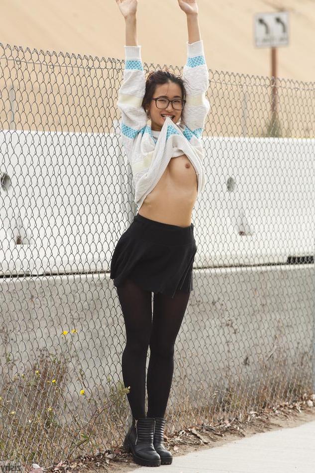 8P Asian coed Saki Kishima flashes and teases in public