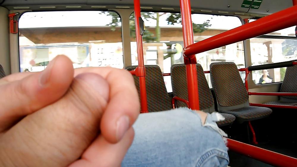 12P Bus Masturbation