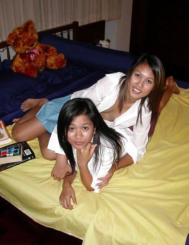 13P LESBIAN THAI BAR GIRLS III