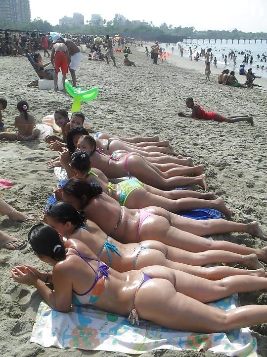 25P Latinas babe