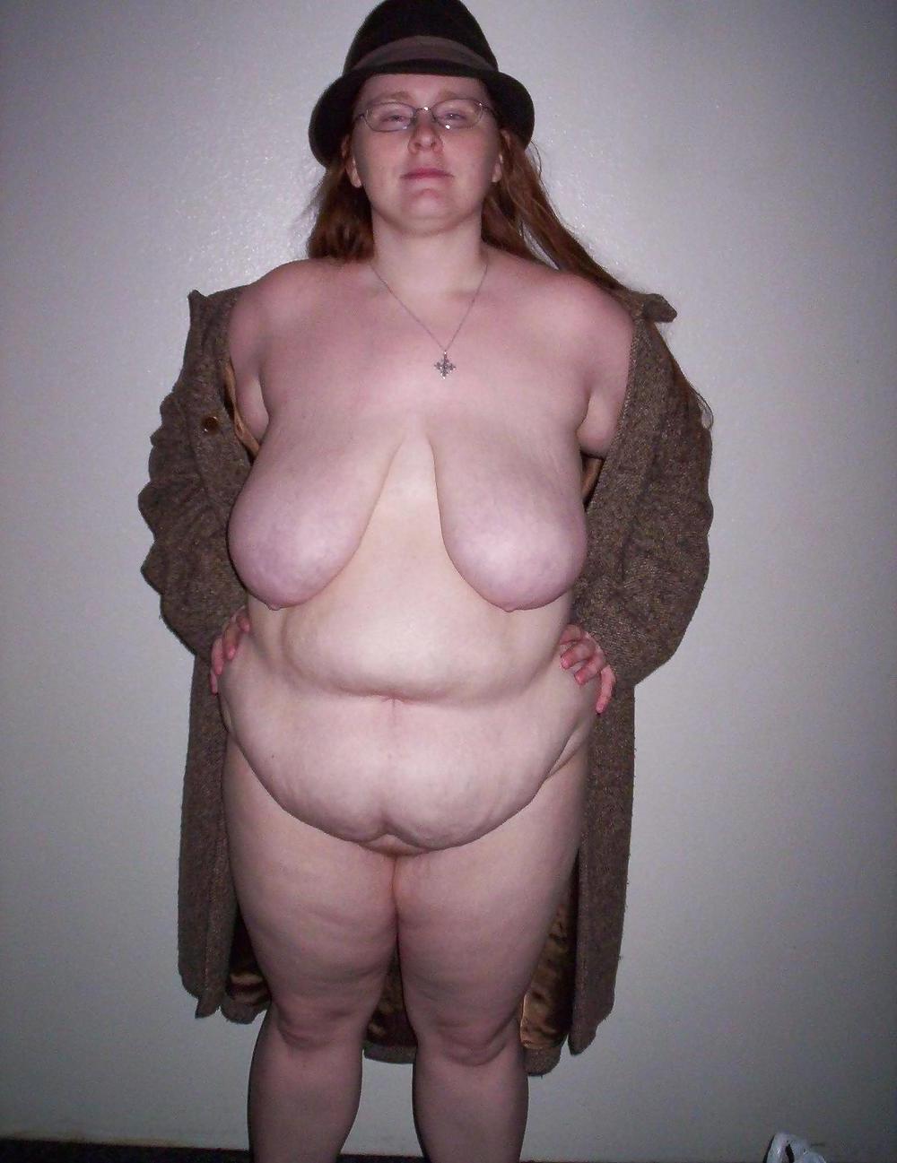 20P Busty women 128 (Saggy tits special)