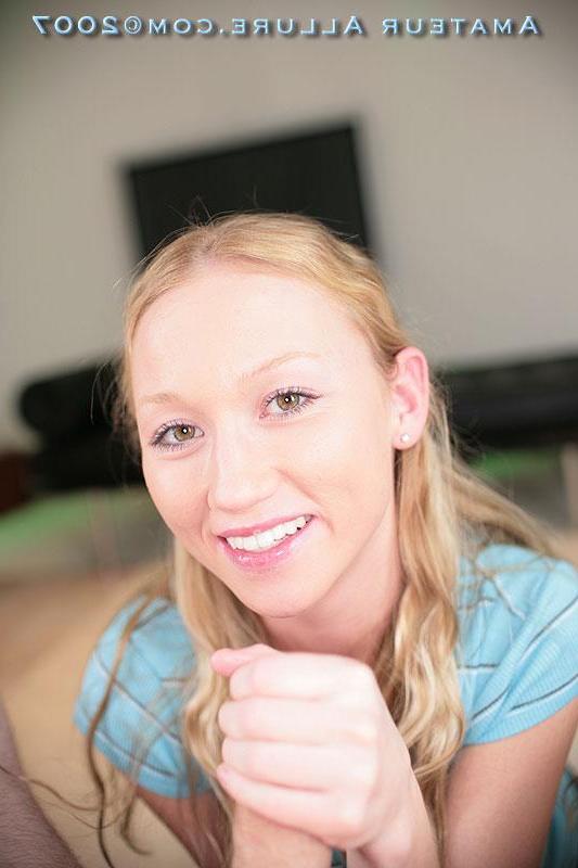 16P Tiny teen Lailani posing with a suck and fuck