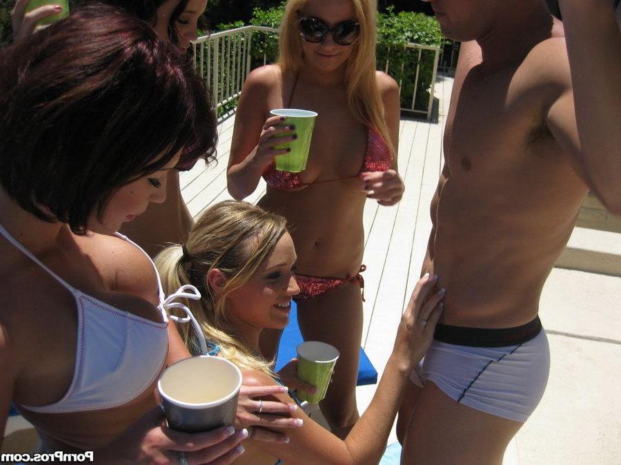 15P Teagan Summers throws a hot pool party for her friends