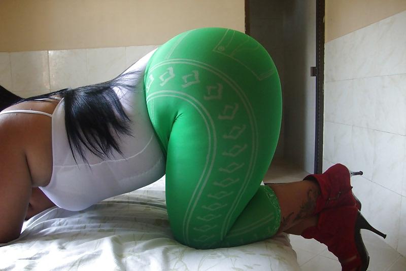 25P Esmeralda: Vem me Fuder - Emerald: Come Fuck Me