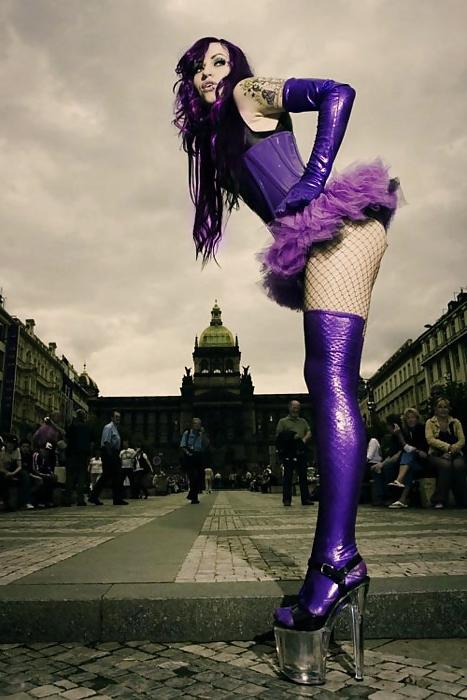 25P Fetish!  latex     by REALDEEPNEZZ