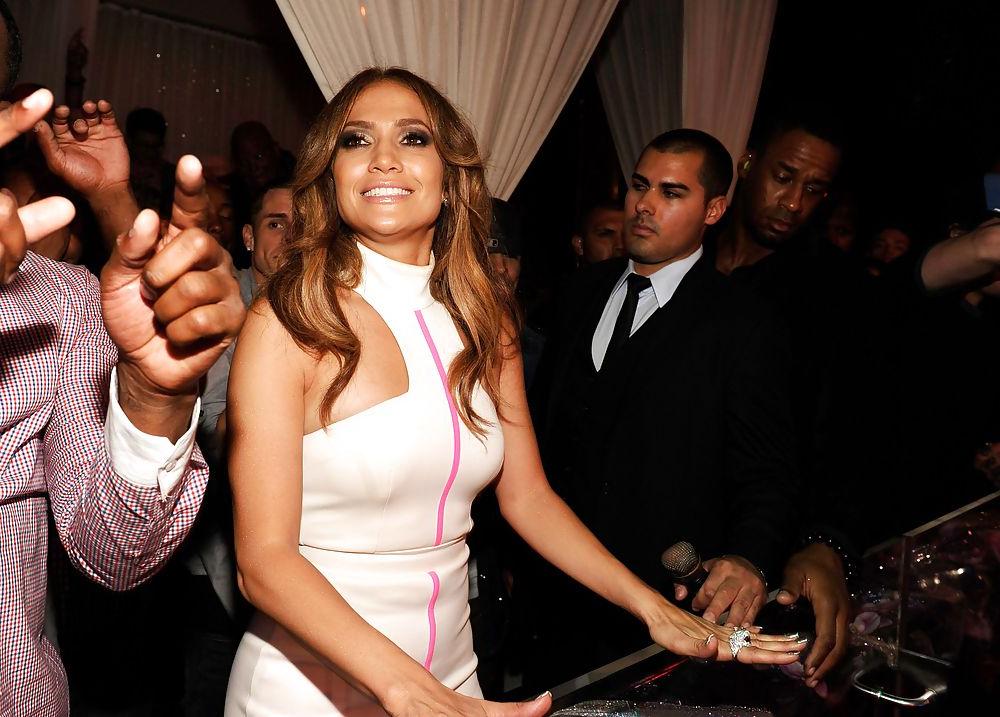 16P Jennifer Lopez at PURE Nightclub in Las Vegas