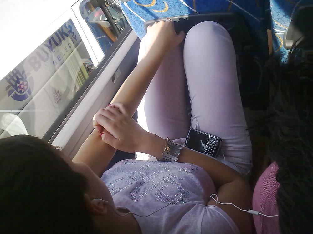 5P Nice Girl On The Bus
