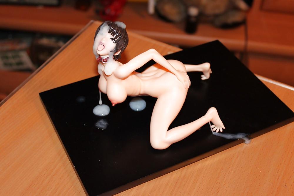 24P Slave girl facial bukkake