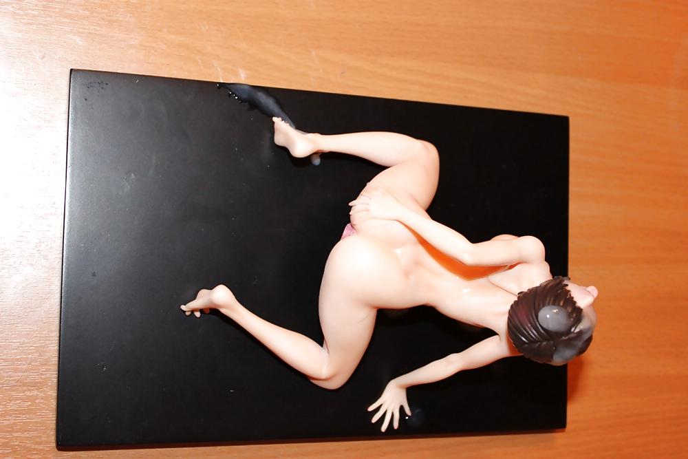 24P Slave girl facial bukkake