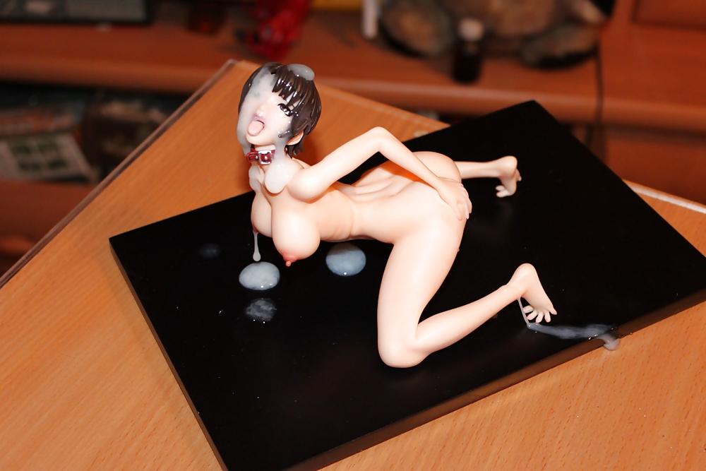 24P Slave girl facial bukkake