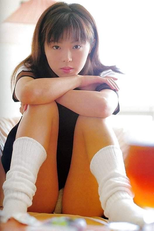 25P High school girls 07