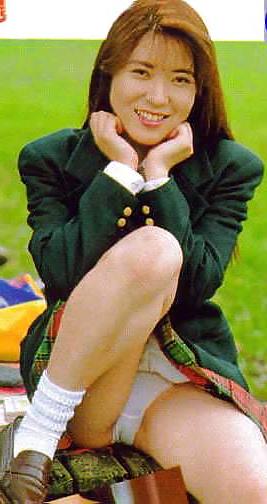 25P High school girls 07