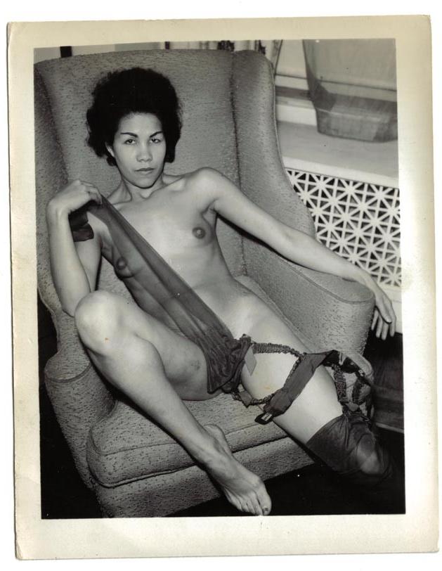 10P Retro hairy amateurs porn pics