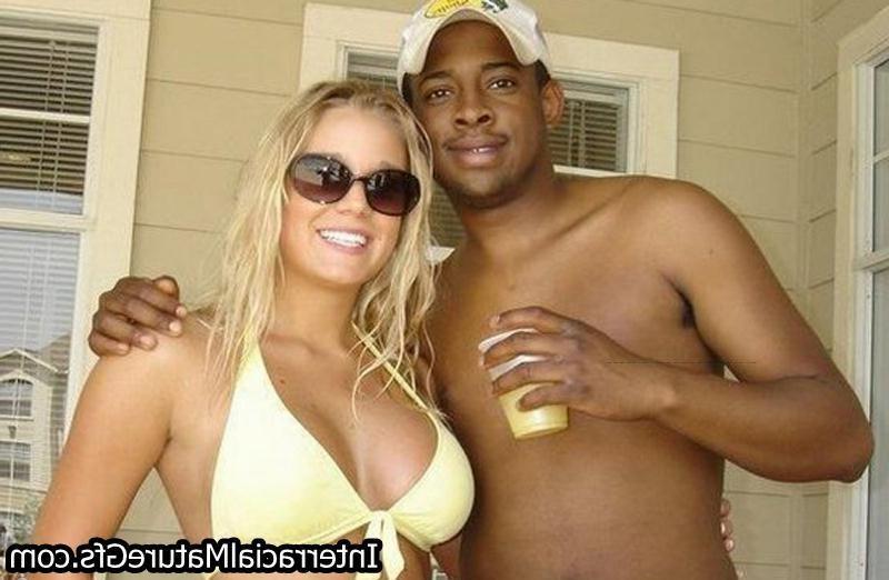 15P Interracial Mature Girlfriends taking black cock