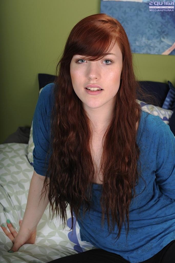 15P Redhead coed Gwen Stark toying her wet pussy