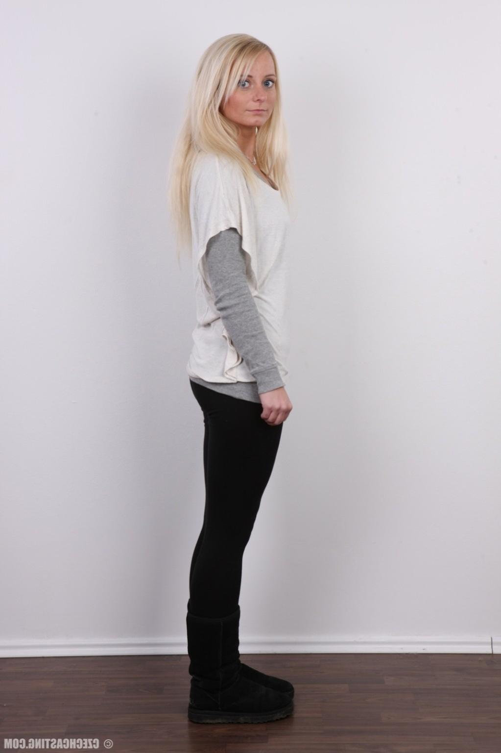 17P Petite blonde teen in casting pics