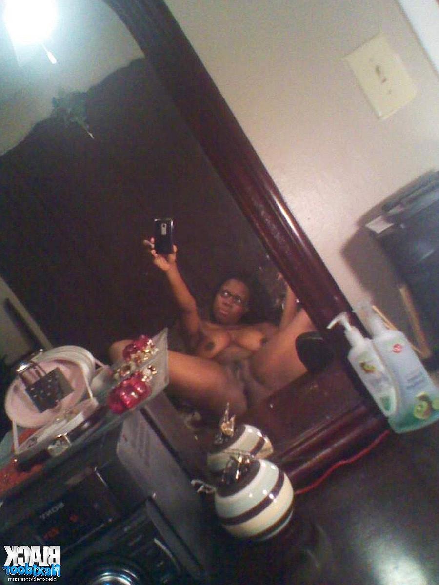 10P She loves sharing her big black tits in selfies