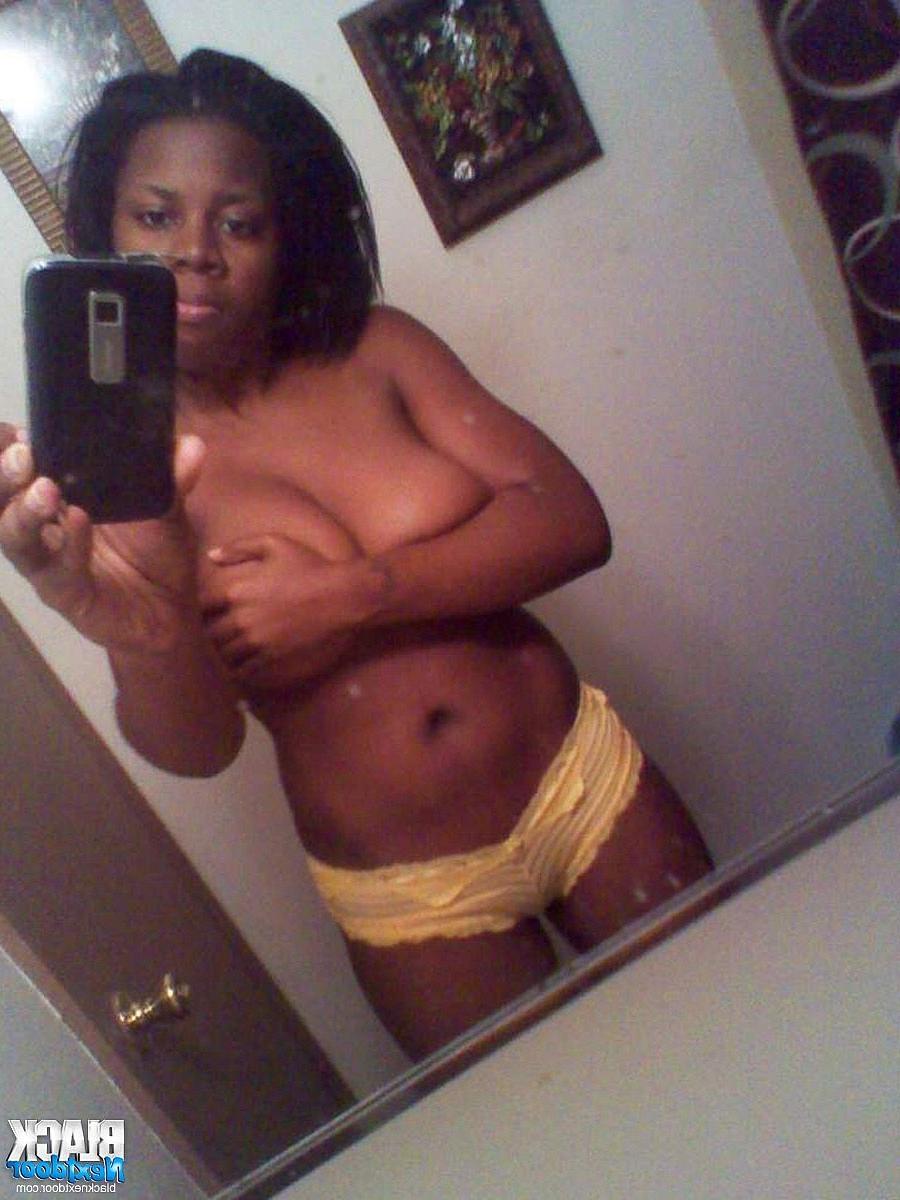 10P She loves sharing her big black tits in selfies