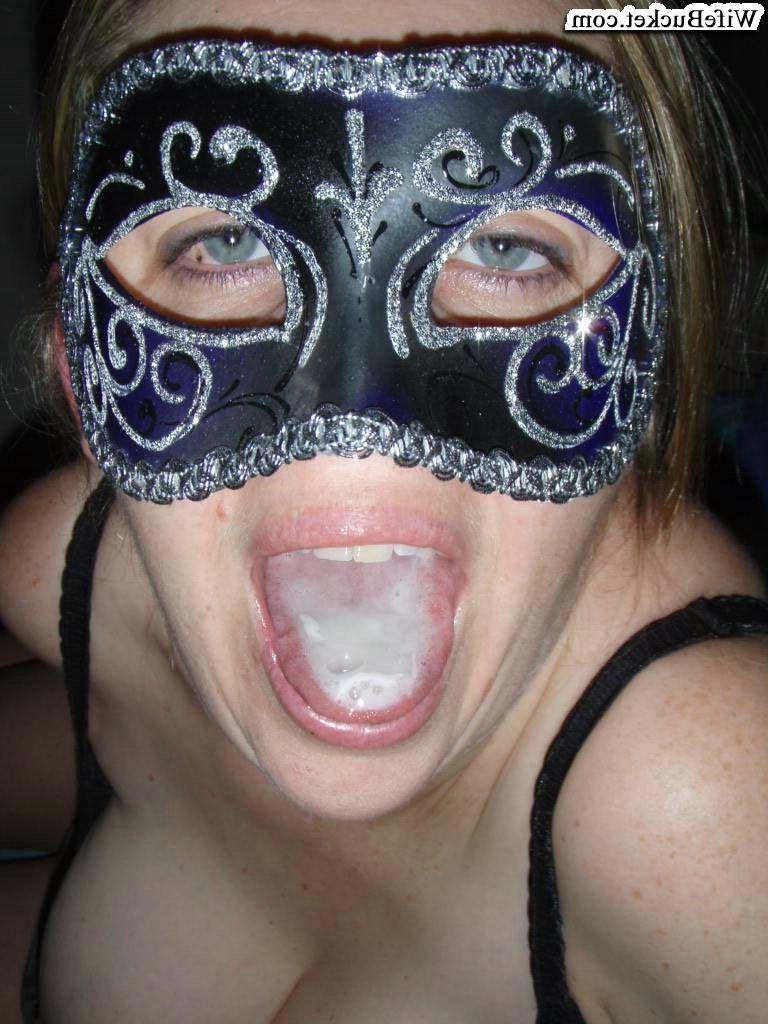 10P Nextdoor wives love sucking cocks