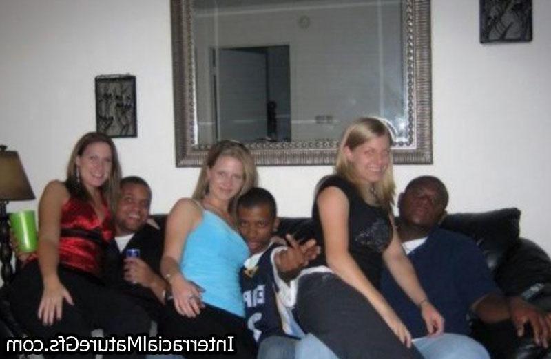 15P Interracial Mature Girlfriends taking black cock