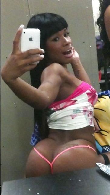 19P Stadium Night Club in DC Dancers