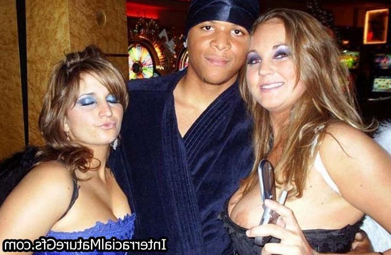 15P Interracial Mature Girlfriends taking black cock