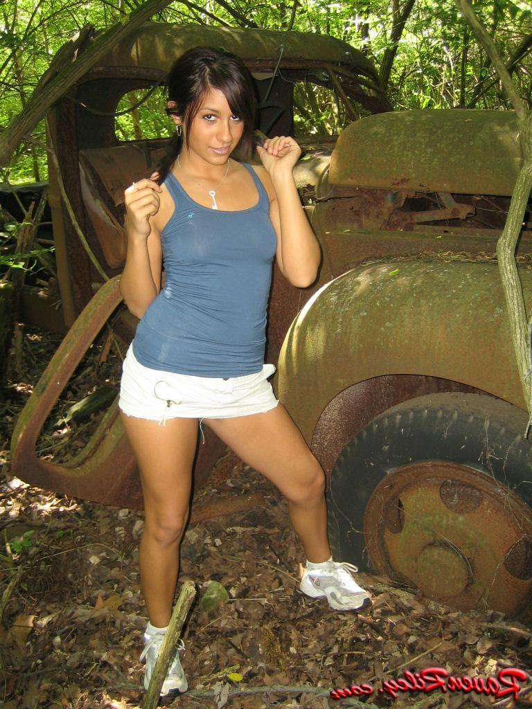 16P Hot Teen Strips In The Woods