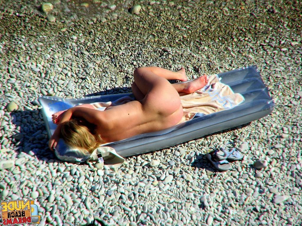 15P MILFs sunbathing all naked