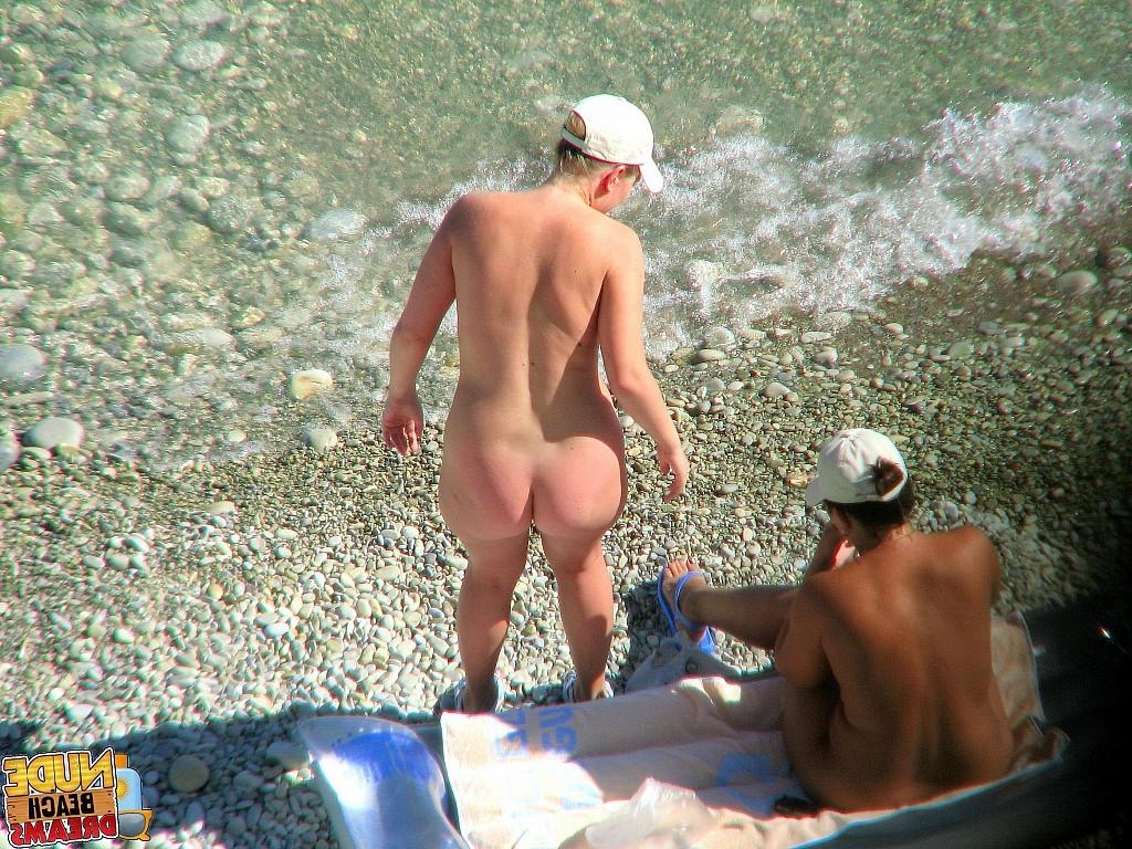 15P MILFs sunbathing all naked