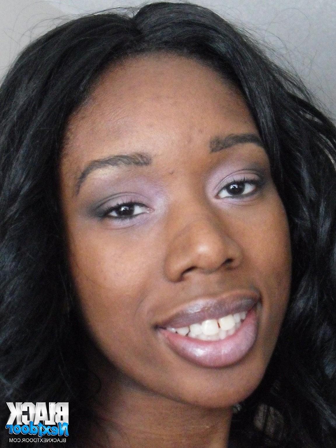 10P Big facial cumshot for the fit black cocksucker