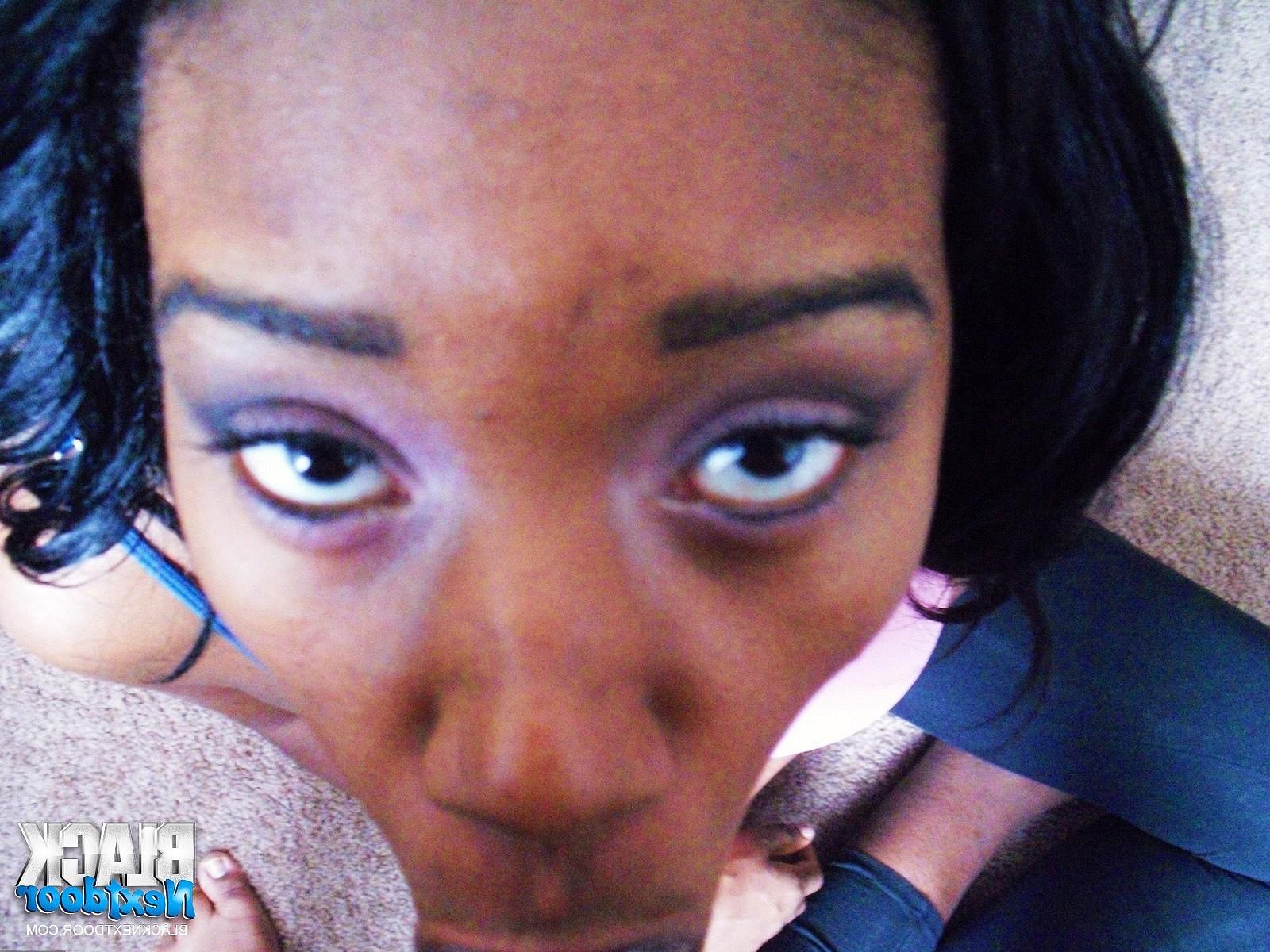 10P Big facial cumshot for the fit black cocksucker