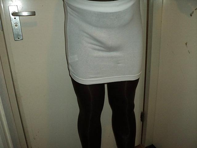 25P HORNY IN PANTYHOSE