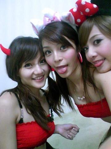 12P Sexy chicks first time of getting fucked behind