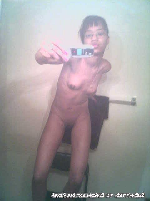 10P Nice selfshots from tiny tits skinny teen