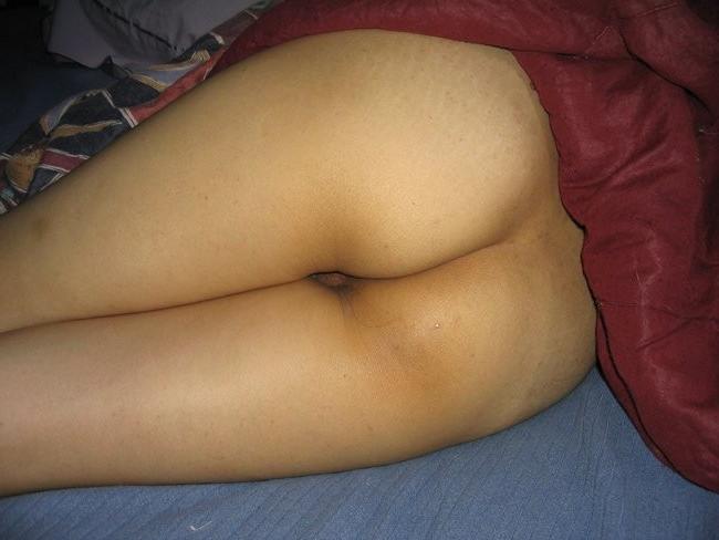 15P Indian teen gfs posing and fucking for the camera