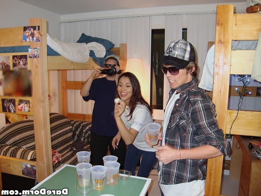 15P College party pics with horny teens fucking from Dare Dorm