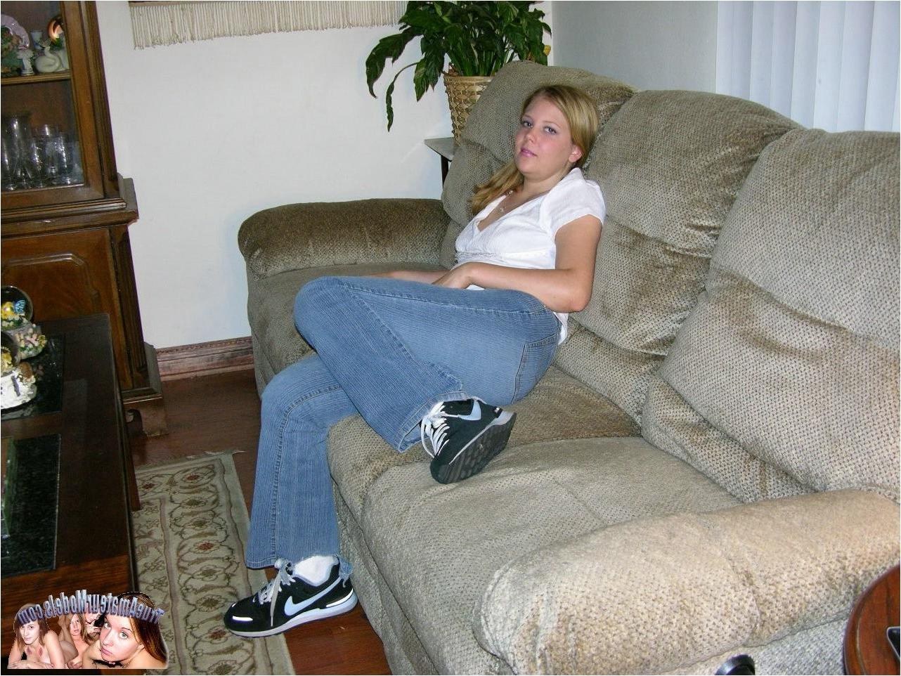 10P Amateur  Year Old Teen Getting Creampied Inside Of Her Butthole