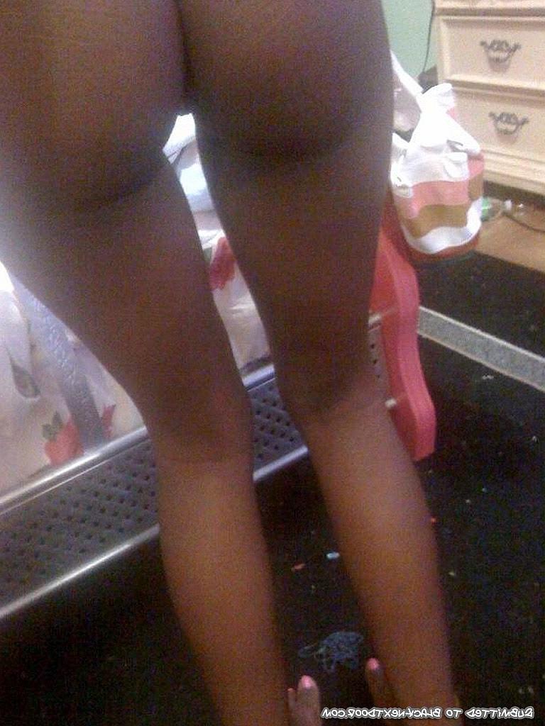 10P 18 yo slim teen hommade photos