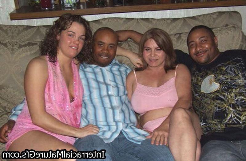 15P Interracial Mature Girlfriends taking black cock