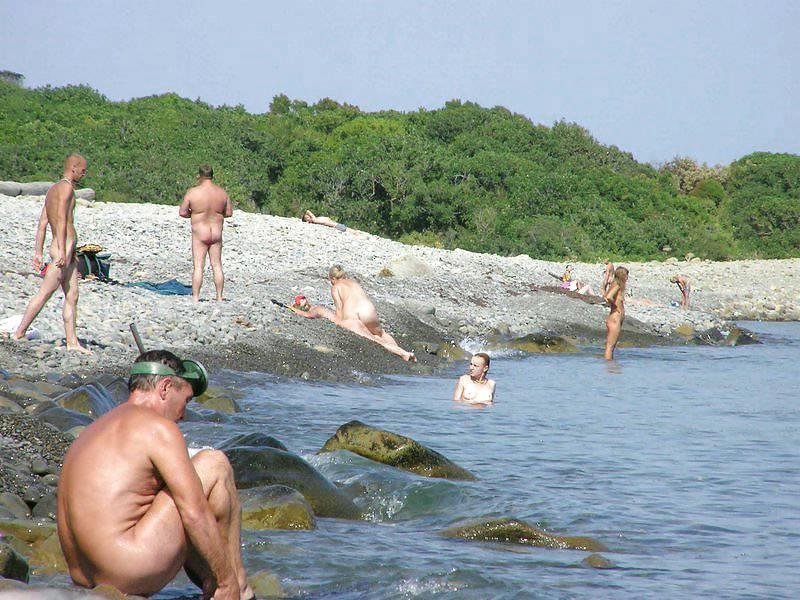 25P More Nudist Teens