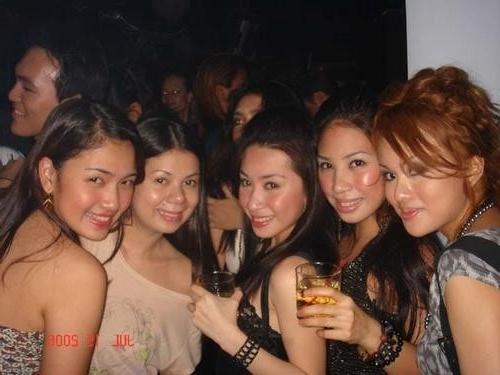 14P My asian slutty girlfriends sucking for a bucks