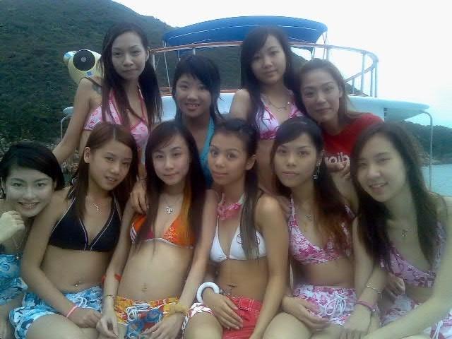 14P My asian slutty girlfriends sucking for a bucks