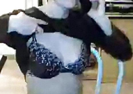 7P My webcam wife