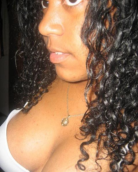 12P Stolen amateur shots of black teenies