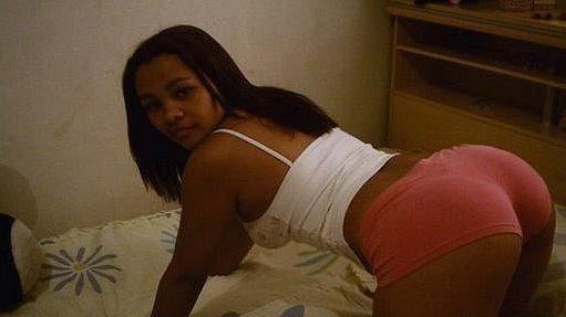 12P Stolen amateur shots of black teenies