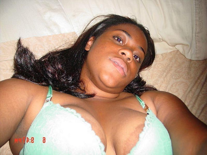 12P Stolen amateur shots of black teenies
